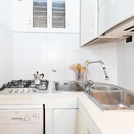 Stunning Campo De Fiori With Terrace Apartment *